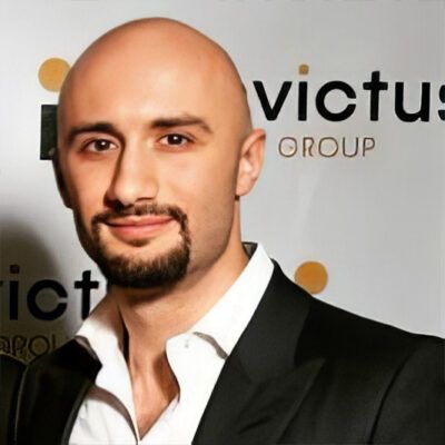 AO-headshout-400x400